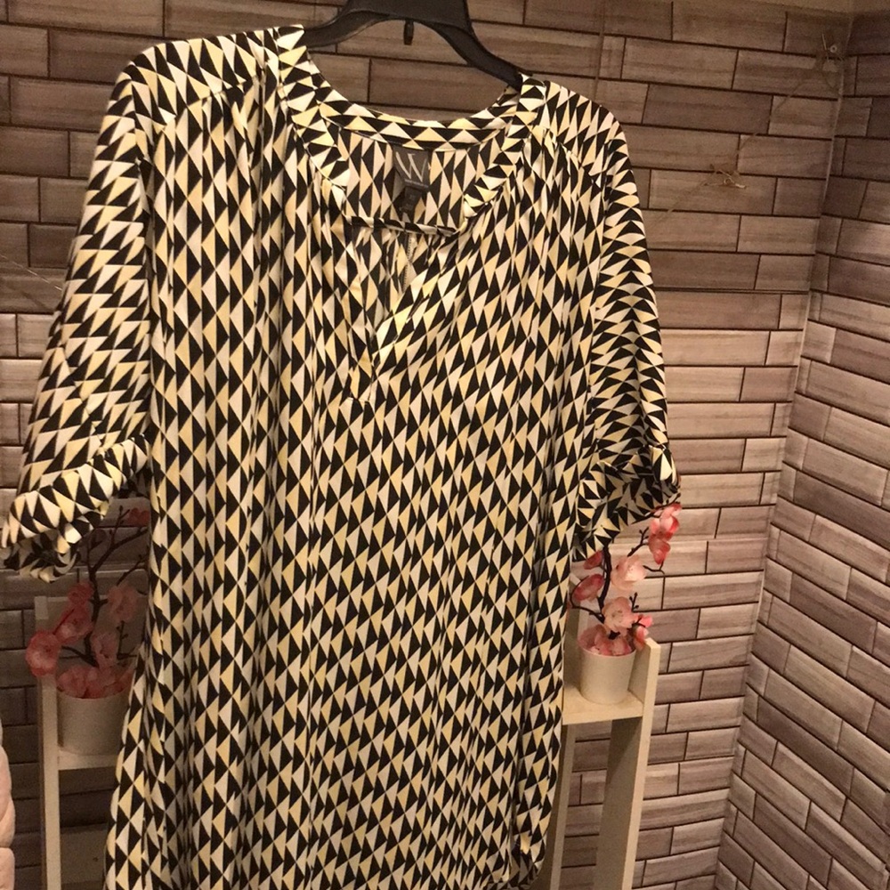 Chic Geometric Black and White Blouse
